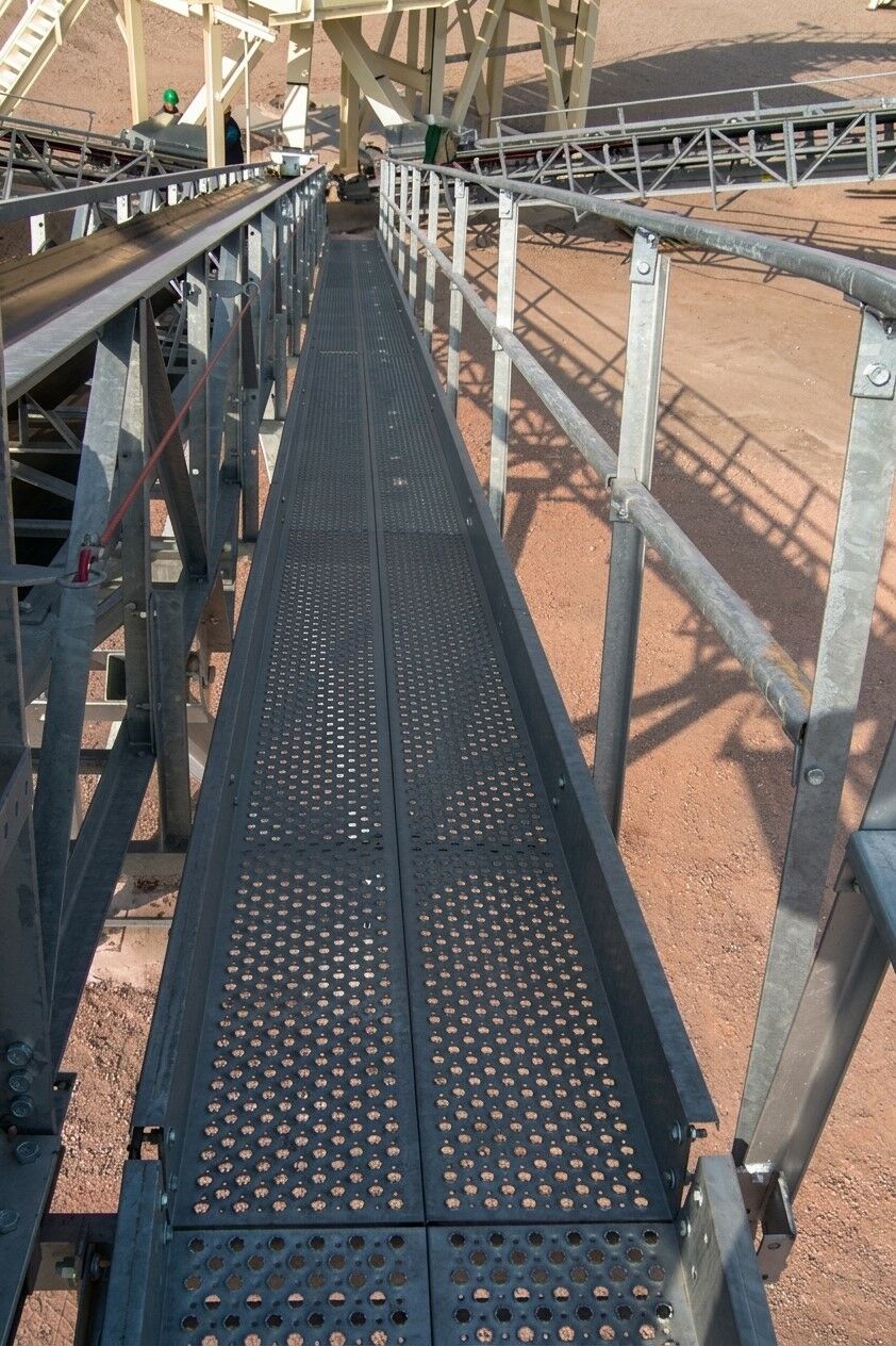 demi-passerelle_TOLCRENEAUX