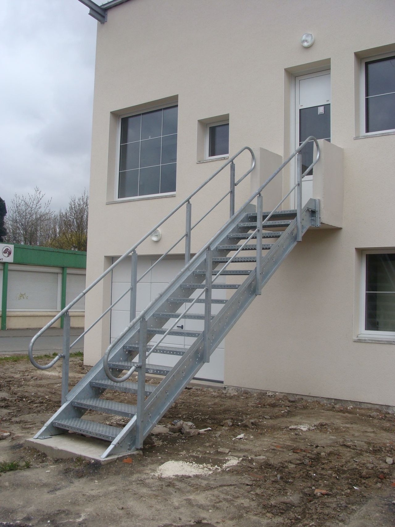 Escalier_droit_sur_mesure_MEISER_1